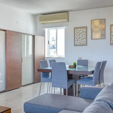 شقة Seafront Marina View